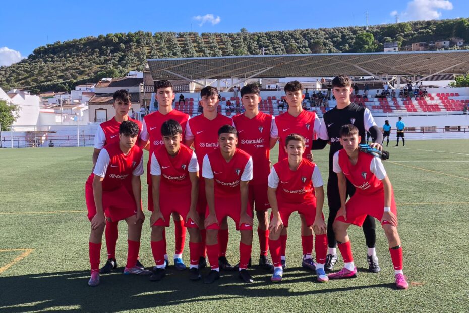 Alineación del Cadete A de Tercera del San Fernando en Alcalá del Valle.
